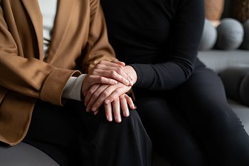 Психологическая помощь Где получить бесплатную психологическую помощь в Мурманске